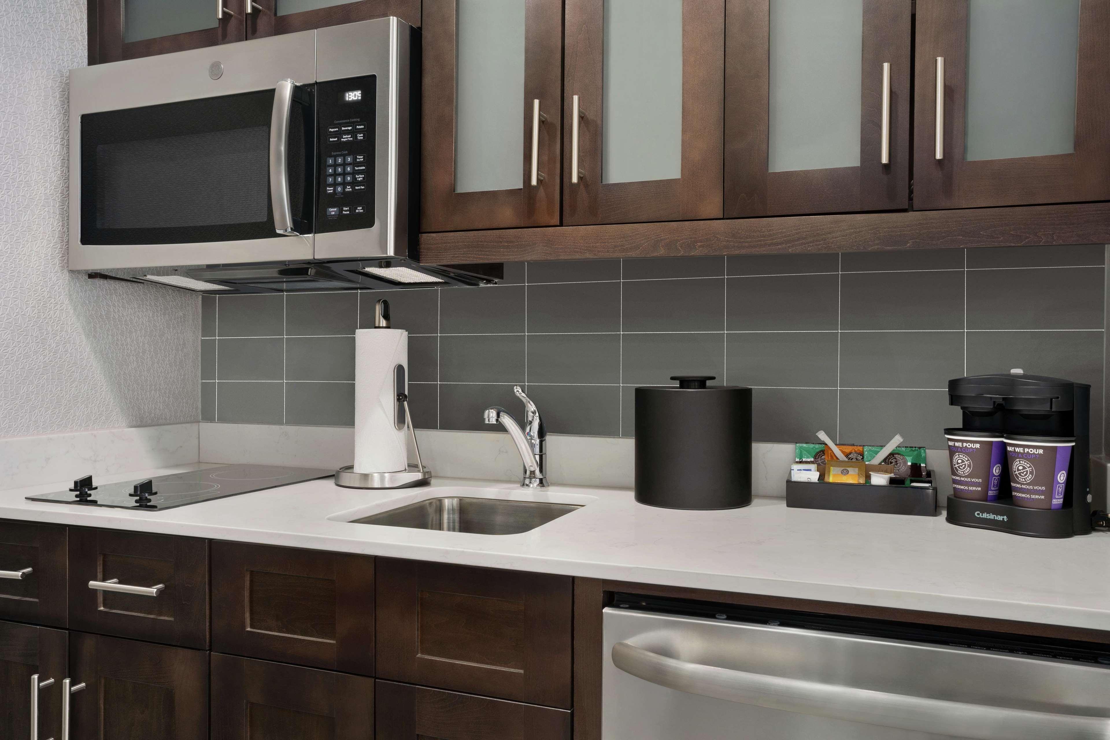 Homewood Suites By Hilton Florence Bagian luar foto
