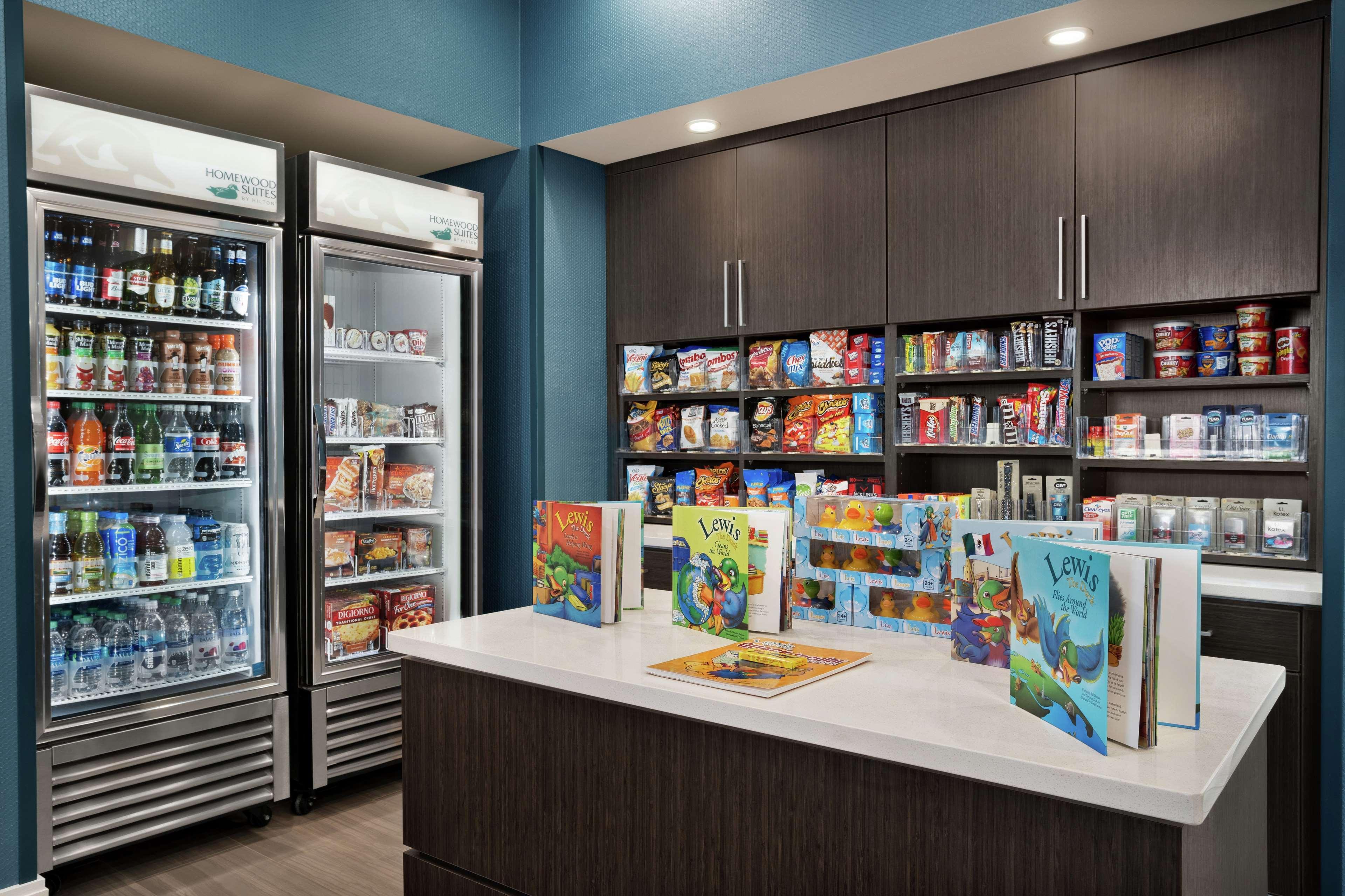 Homewood Suites By Hilton Florence Bagian luar foto